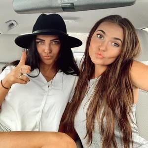 Meet your Posher, Madison